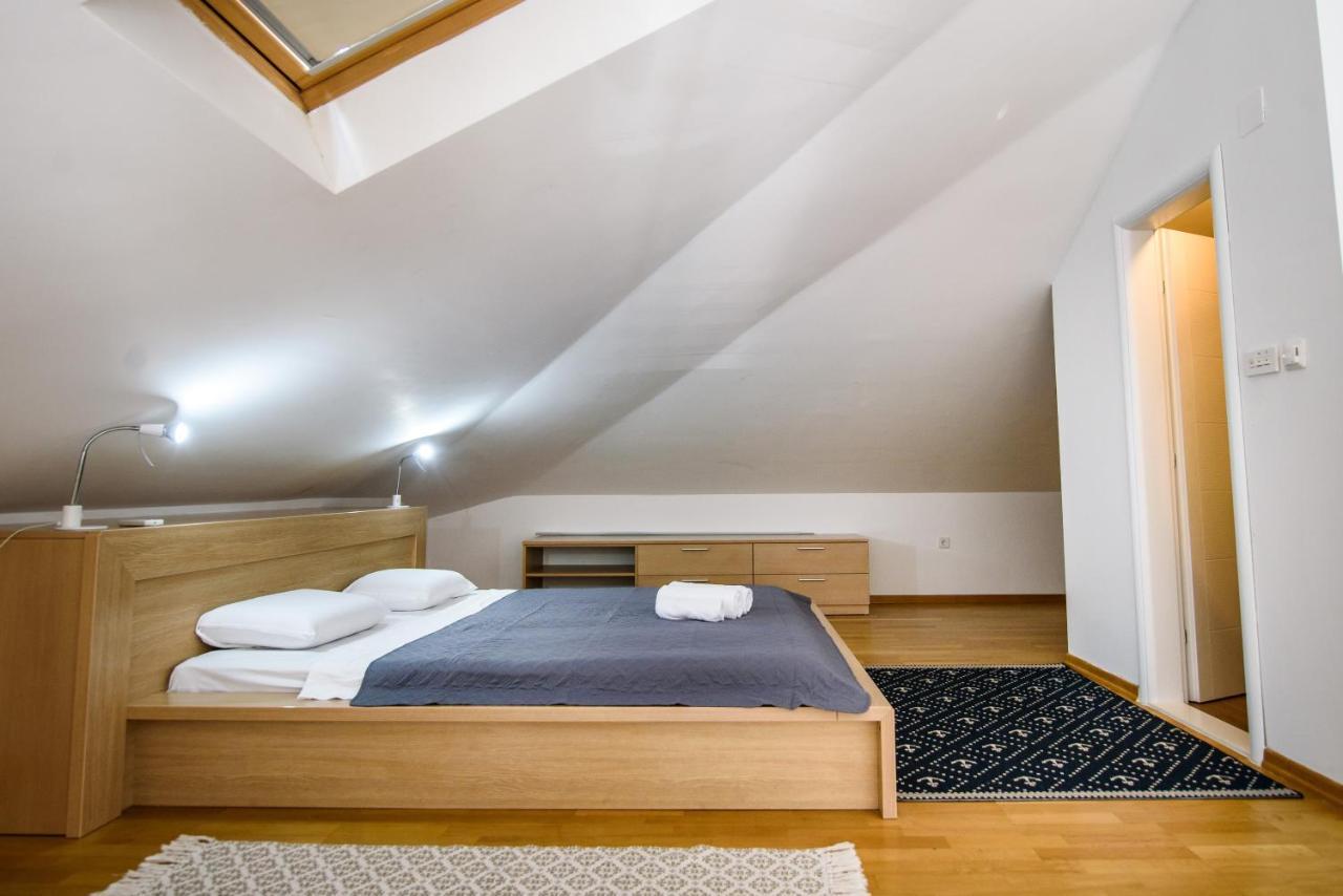 Summer Night Apartment By Duhomes Ragusa Esterno foto