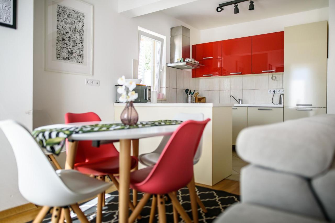 Summer Night Apartment By Duhomes Ragusa Esterno foto