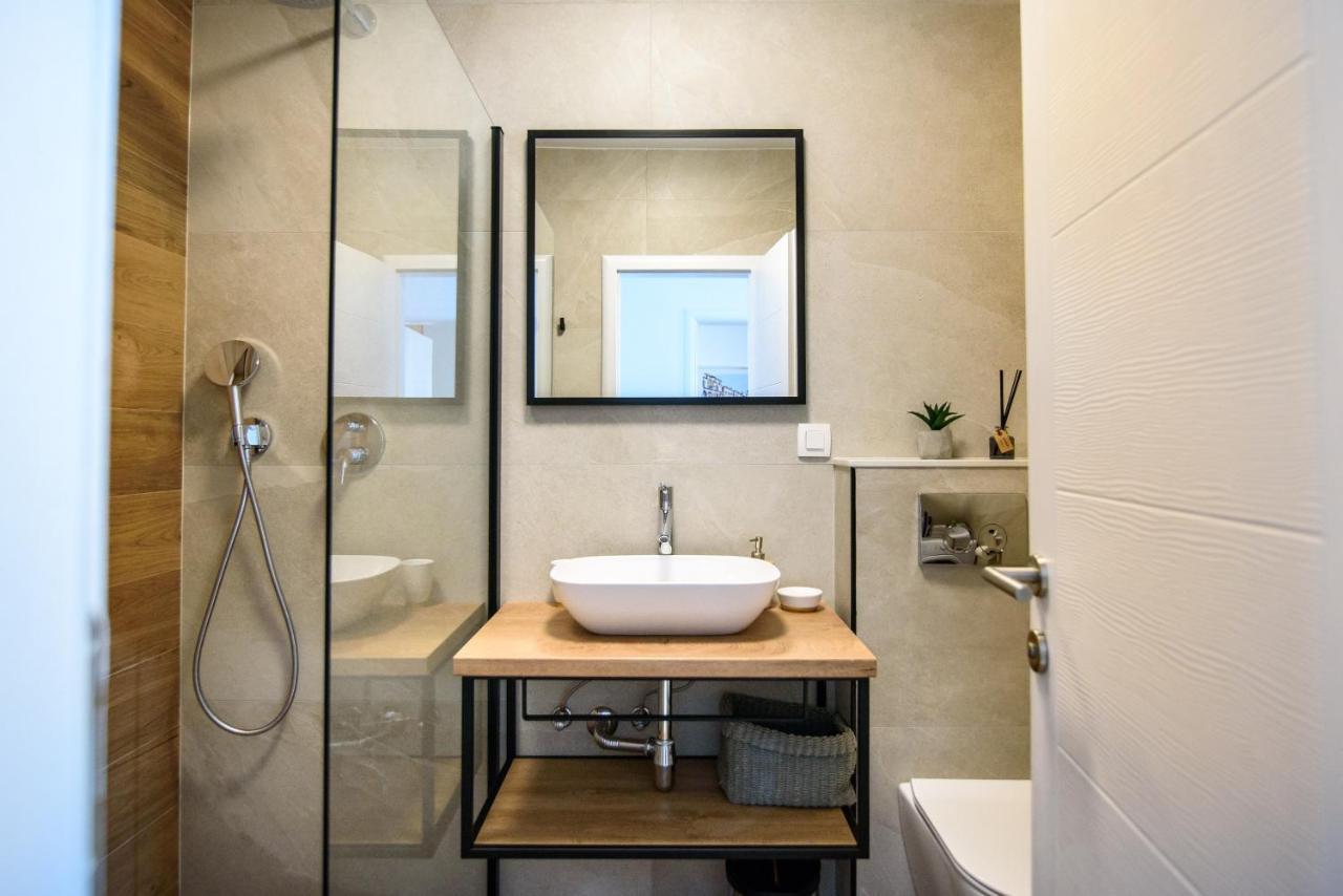 Summer Night Apartment By Duhomes Ragusa Esterno foto