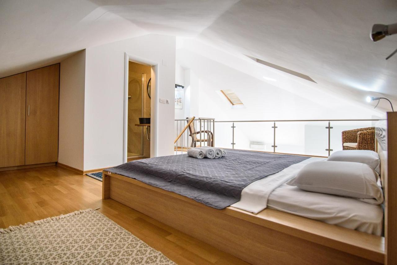 Summer Night Apartment By Duhomes Ragusa Esterno foto